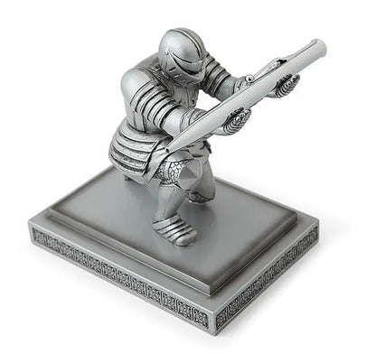Knight Pen Holder Executive Soldier Figurine Pencil Stand for Office Accessories Pen Stand Desk Organizer Pencil Holder