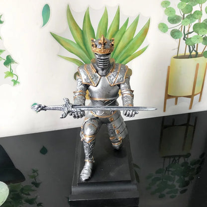 Knight Pen Holder Executive Soldier Figurine Pencil Stand for Office Accessories Pen Stand Desk Organizer Pencil Holder